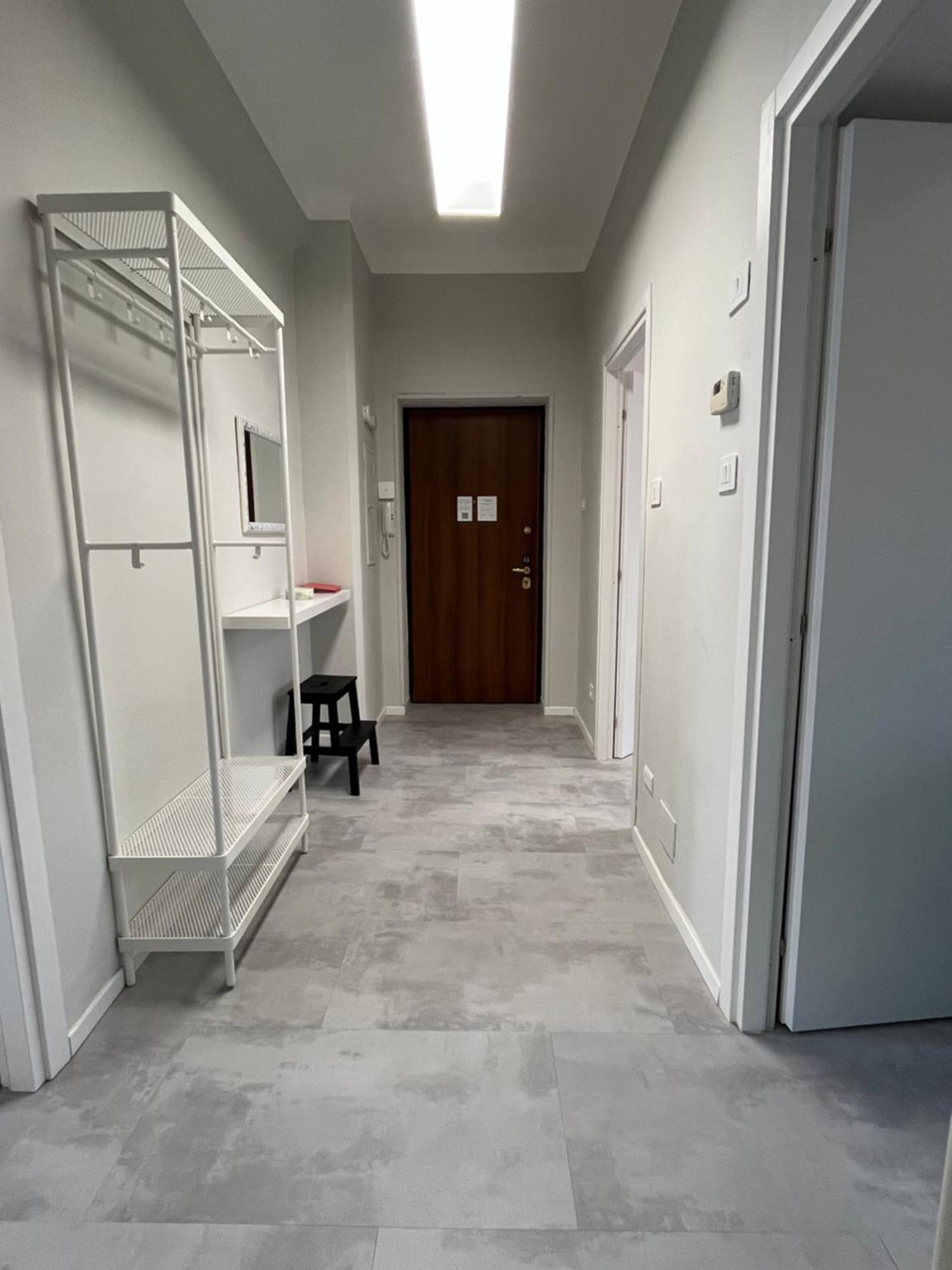 Giacomino Apartment Central Station Milano Ngoại thất bức ảnh